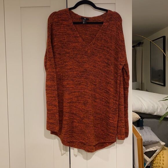 Over sized sweater - Picture 3 of 3